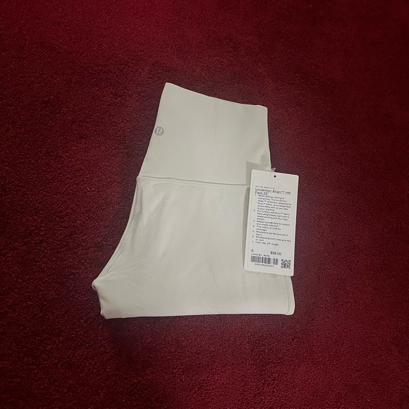 NWT RARE Lululemon Align High-Rise Pants 25” in Bone size 6 - Picture 9 of 10